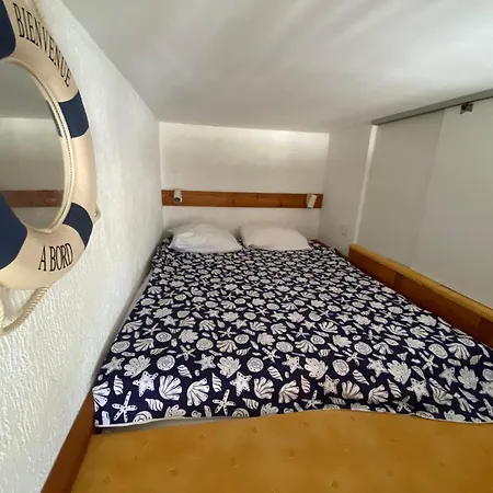 Apartment T1 Centre-ville Avec Parking - Fr-1-319-467 *